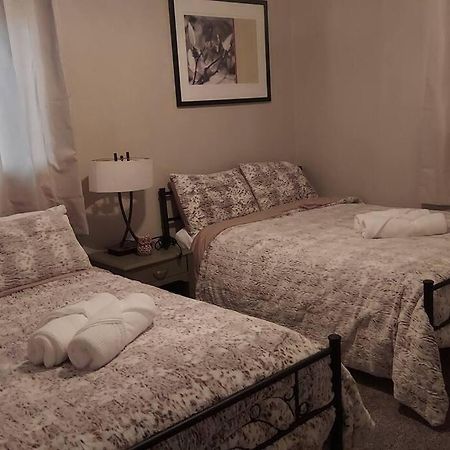 Cheerful 3 Bedroom House. Great Location Colorado Springs Eksteriør bilde