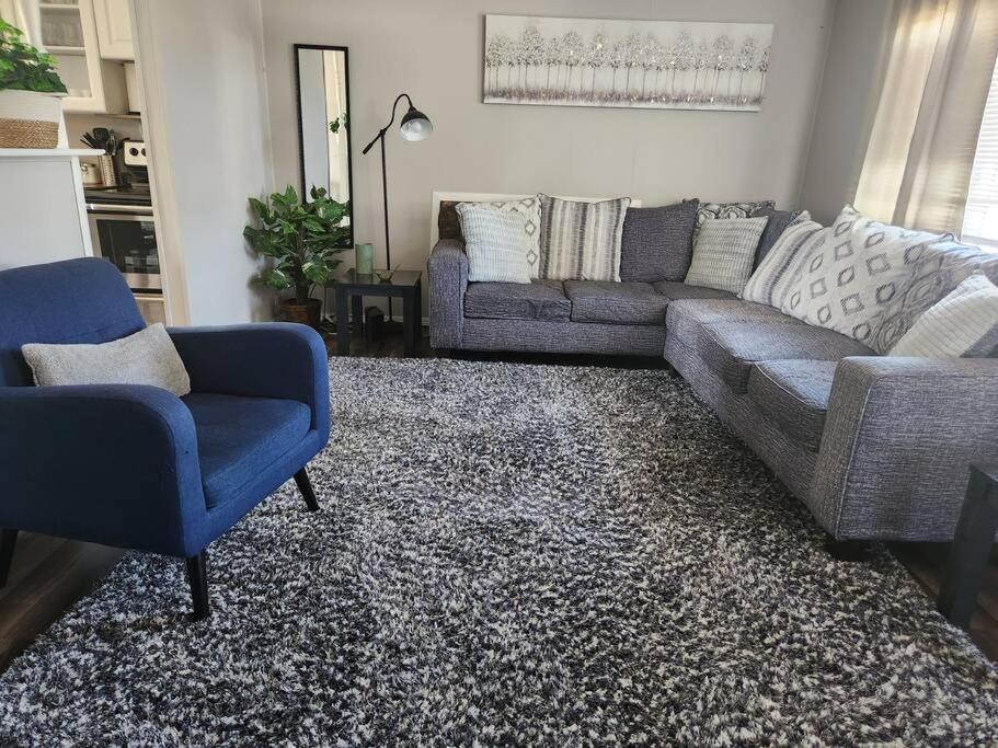 Cheerful 3 Bedroom House. Great Location Colorado Springs Eksteriør bilde