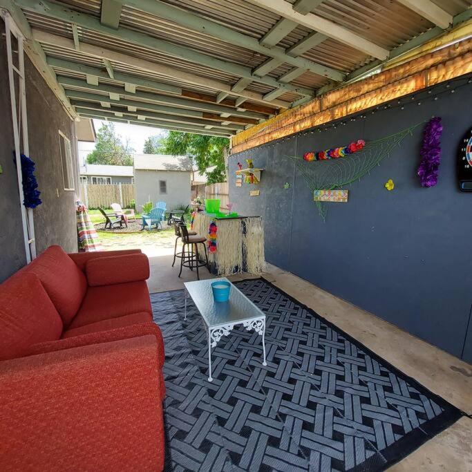 Cheerful 3 Bedroom House. Great Location Colorado Springs Eksteriør bilde